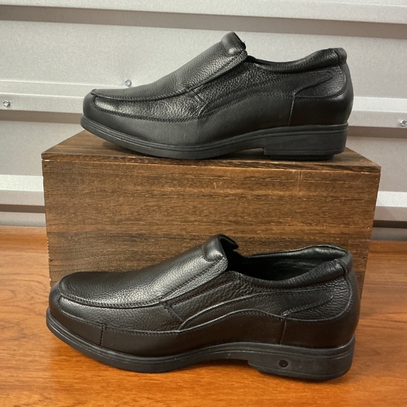 Gravity Defyer Men Black Leather Comfort Casual Classic Loafer Size 10.5 main image 7